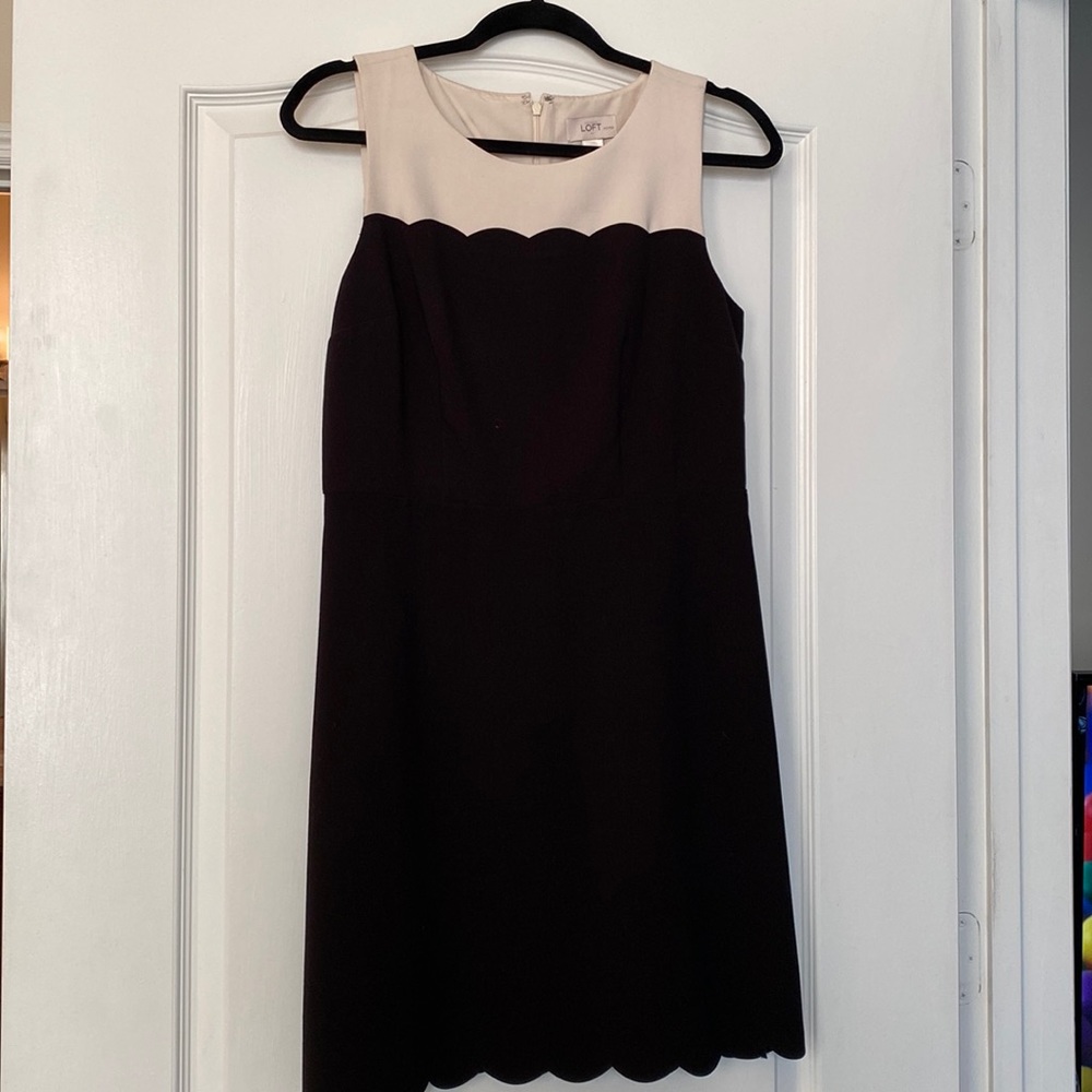 LOFT petites scallop detail sleeveless dress
